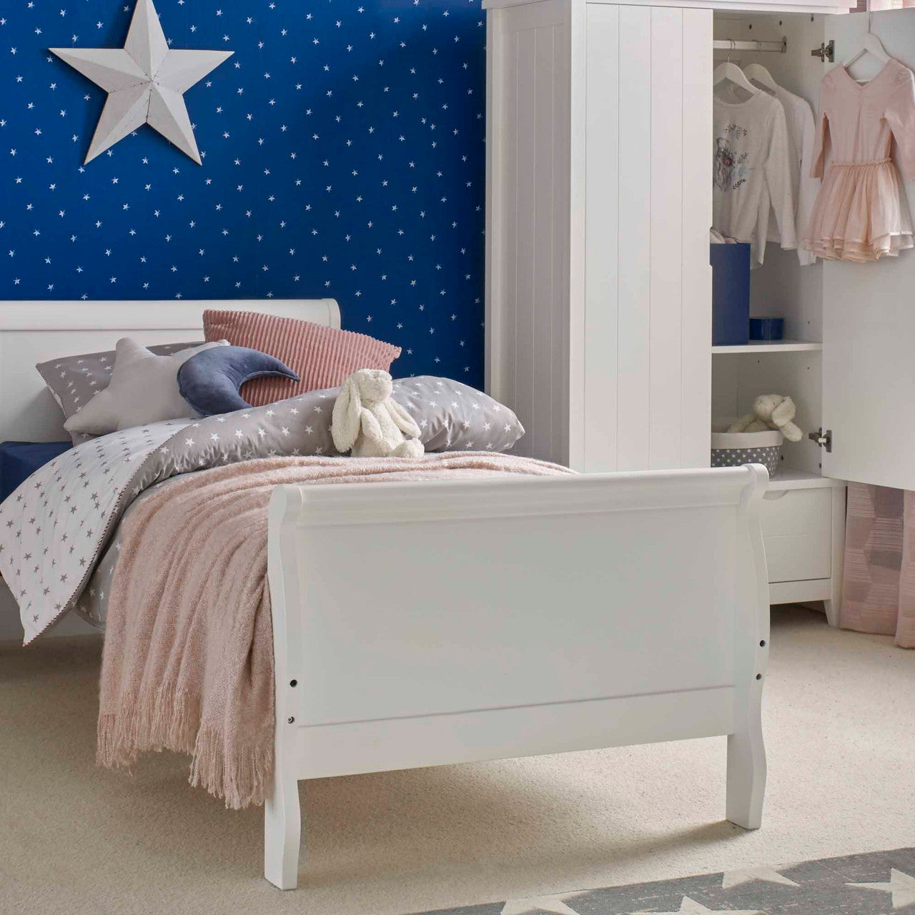 white single bed
