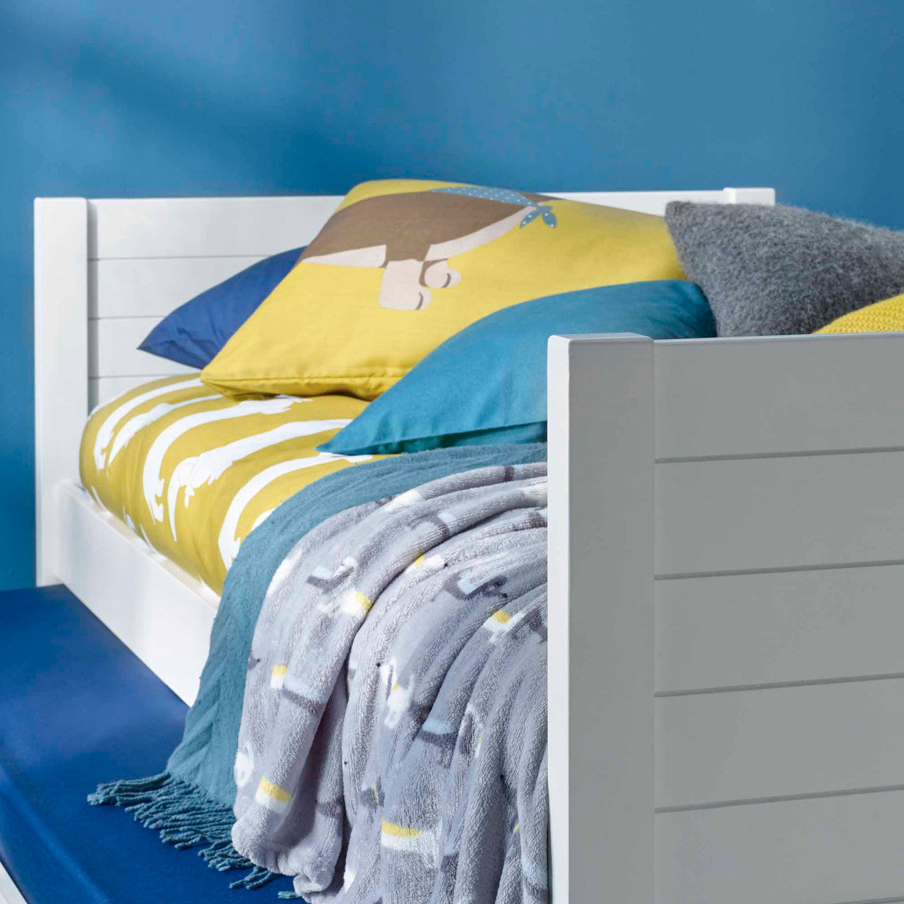 jango bed