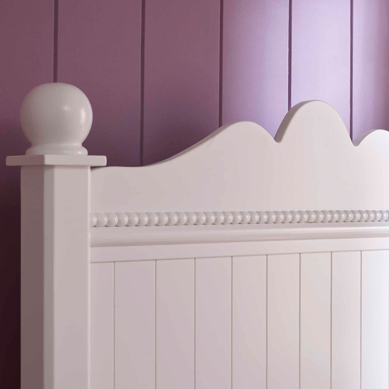 girls single bed